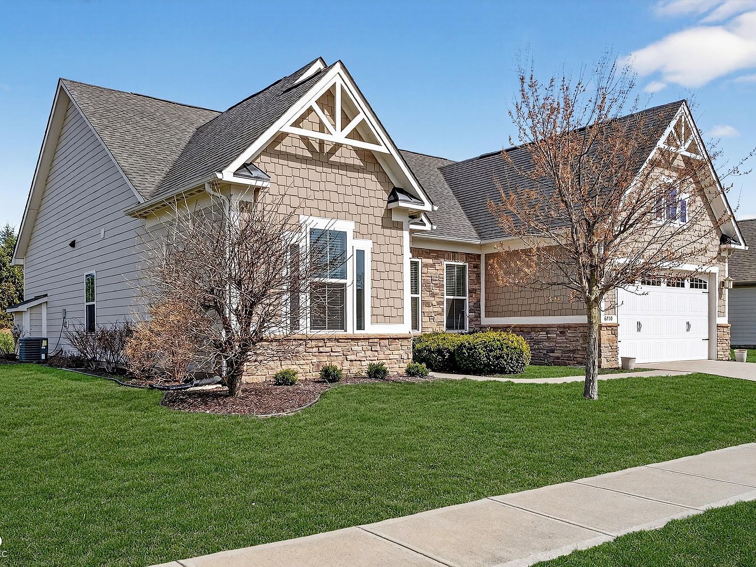 6710 Fox Club Ln Brownsburg, IN 46112 - Thumbnail 3