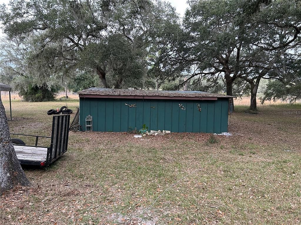 18251 SE 18th Ln Williston, FL 32696 - Thumbnail 3