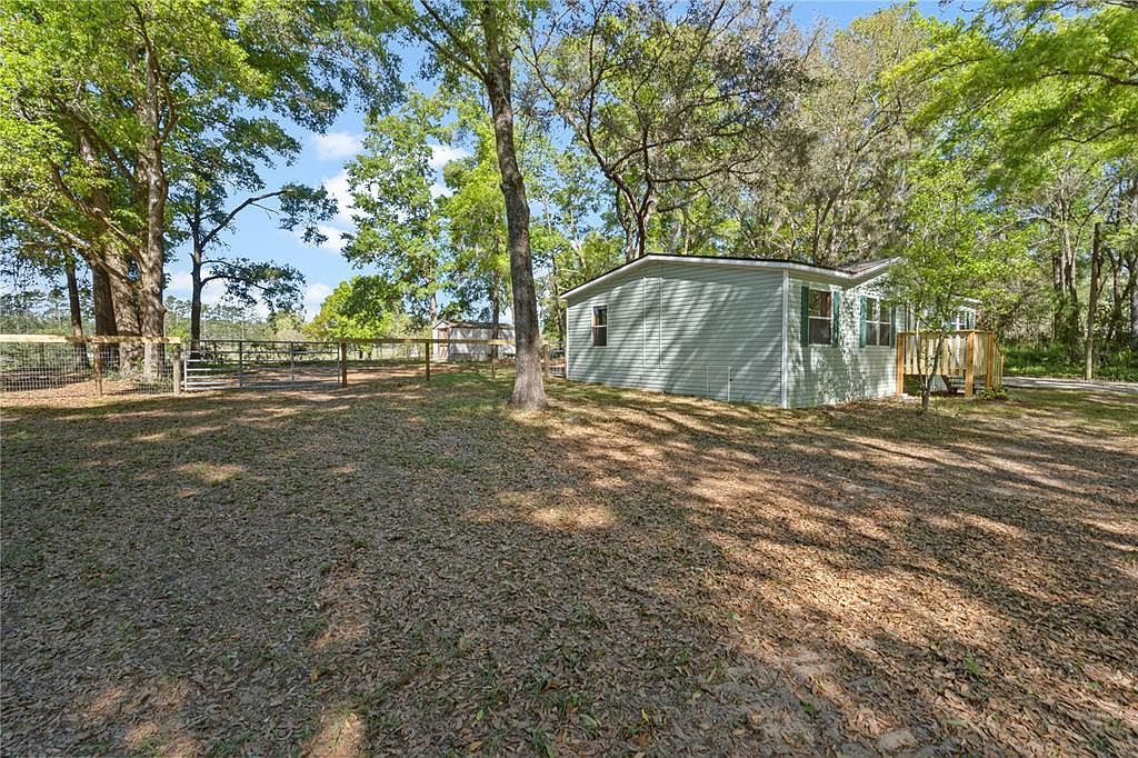 4824 NE 140th Ct Williston, FL 32696 - Thumbnail 3