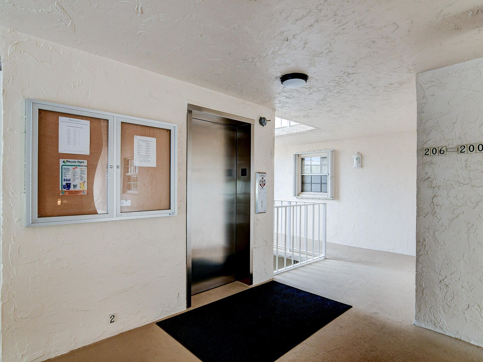 3575 S Ocean Blvd APT 205 South Palm Beach, FL 33480 - Thumbnail 3