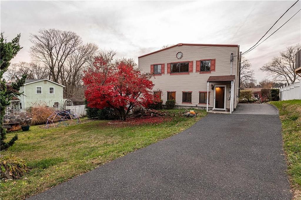 2107 3rd St Bethlehem, PA 18020 - Thumbnail 3