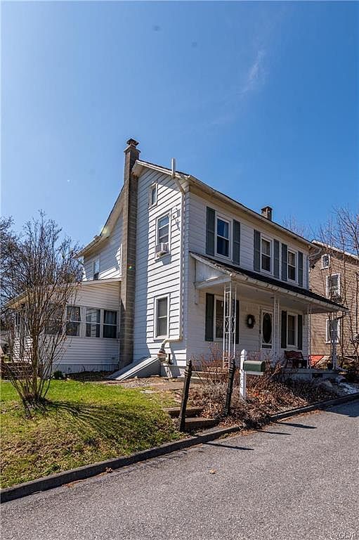 137 Buss St Pen Argyl, PA 18072 - Thumbnail 3