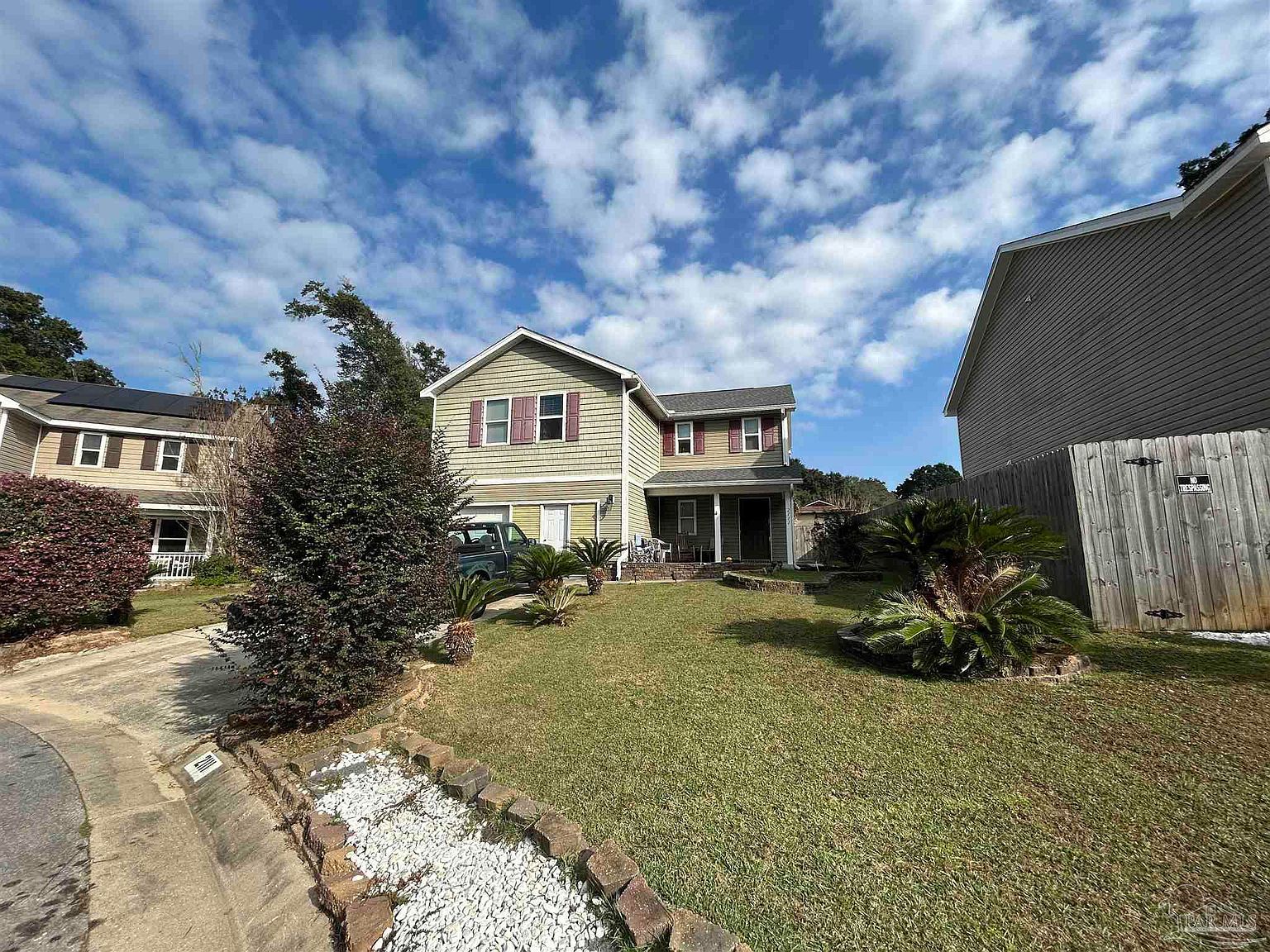 2111 Waltham St Pensacola, FL 32505 - Thumbnail 3