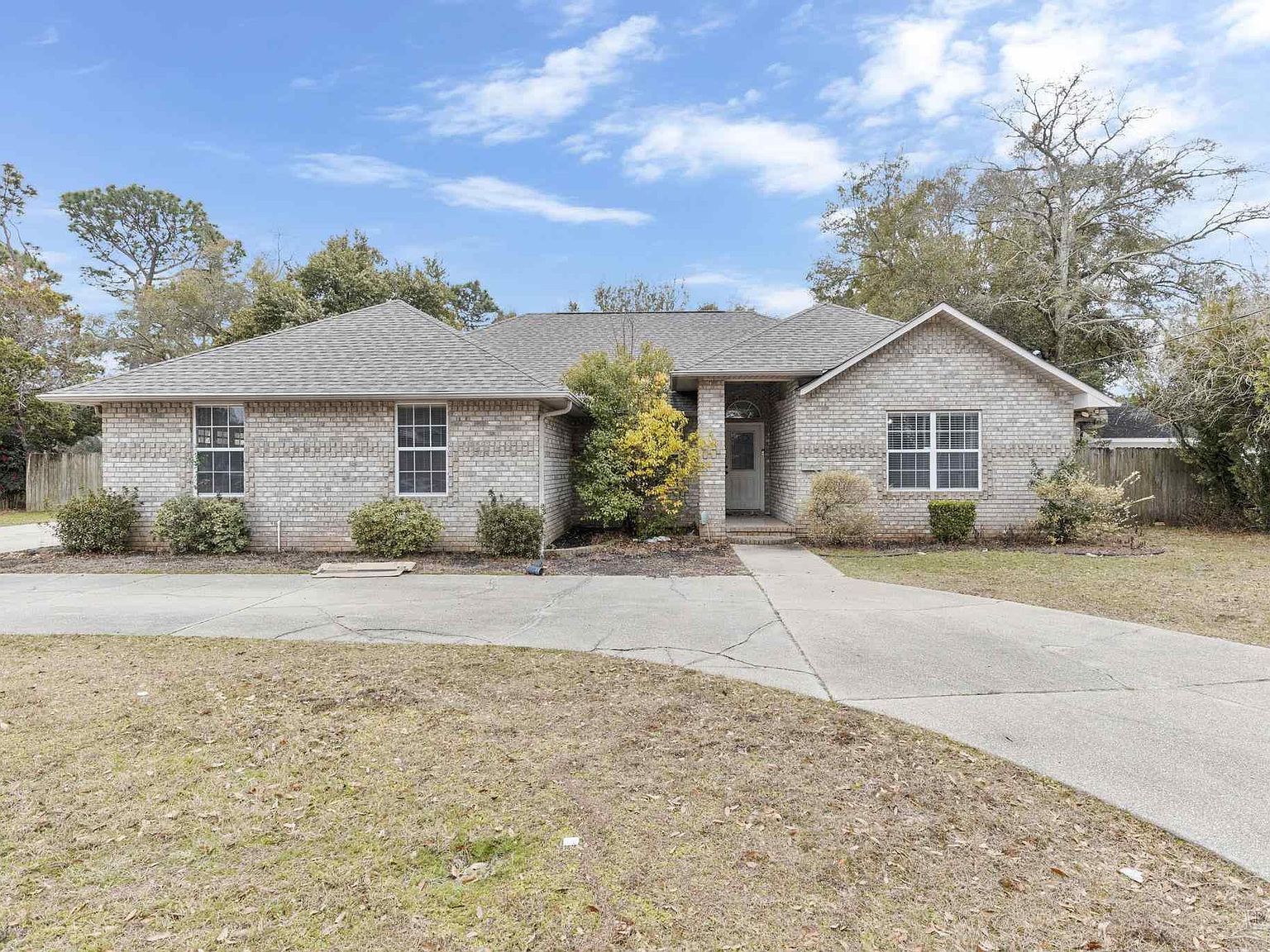 2325 Summit Blvd Pensacola, FL 32503 - Thumbnail 3