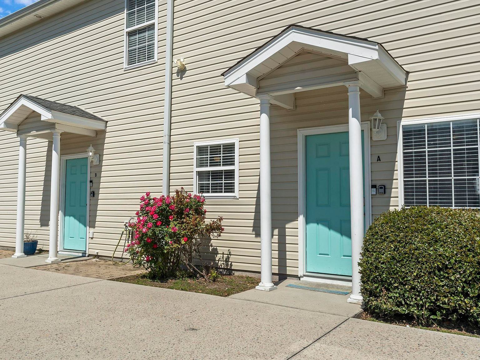 1508 Hillside Dr S North Myrtle Beach, SC 29582 - Thumbnail 3