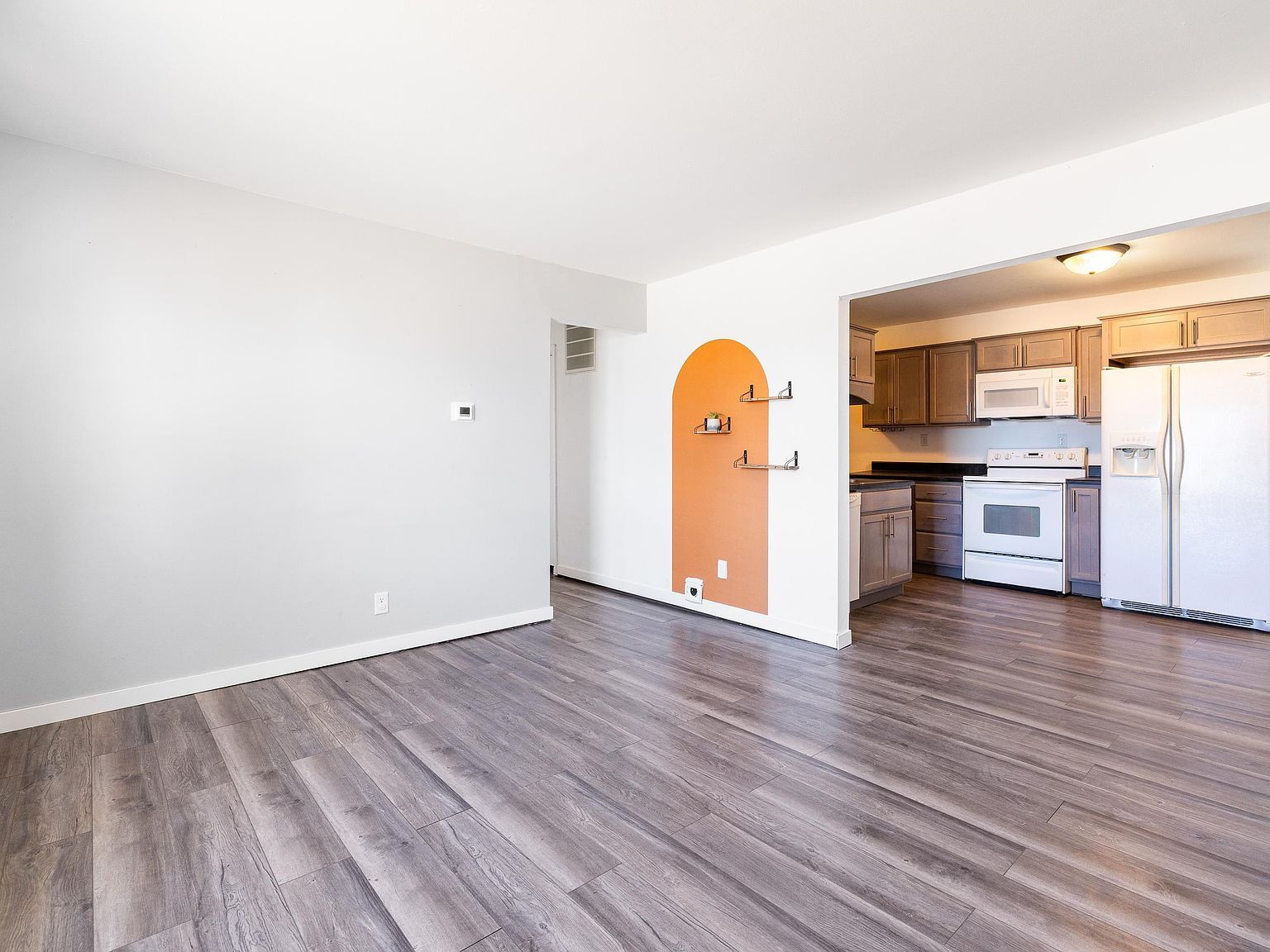 2123 Ivy Ave Rapid City, SD 57701 - Thumbnail 3