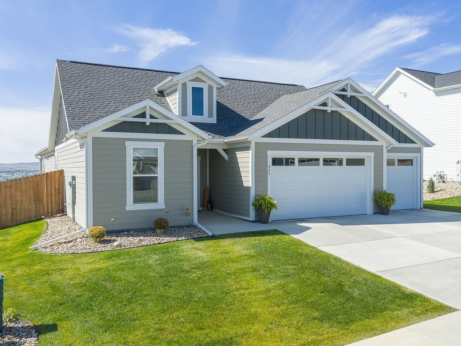 225 Isaac St Rapid City, SD 57703 - Thumbnail 3