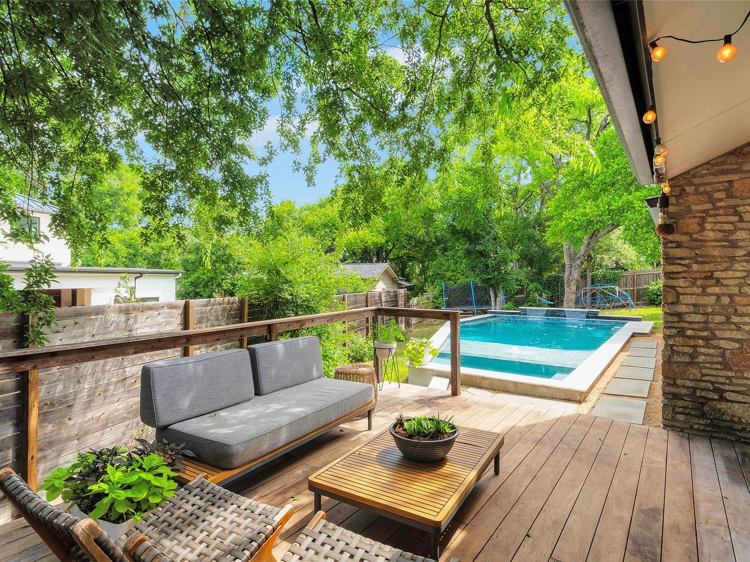 2502 Side Cv Austin, TX 78704 - Thumbnail 3