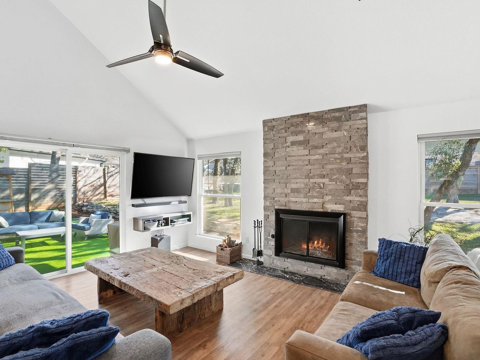 2505 Barton Hills Dr Austin, TX 78704 - Thumbnail 3