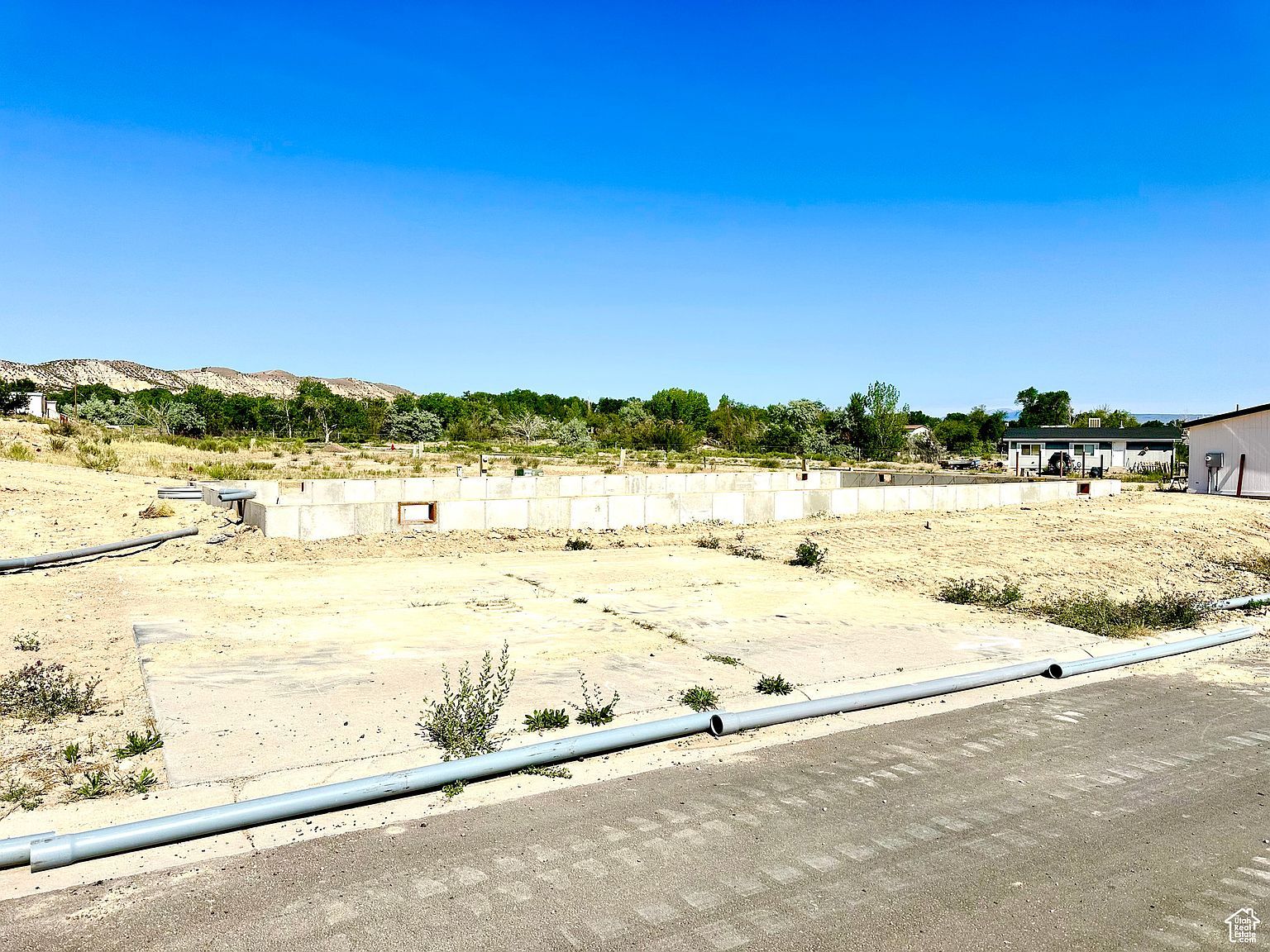 5952 S 1475 E #16 Vernal, UT 84078 - Thumbnail 3