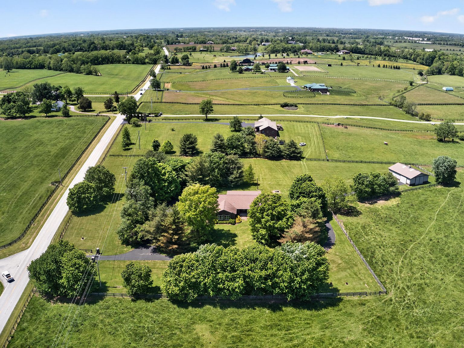 3122 Georgetown Rd Paris, KY 40361 - Thumbnail 3