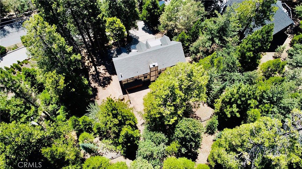 349 Golf Course Rd Lake Arrowhead, CA 92352 - Thumbnail 3