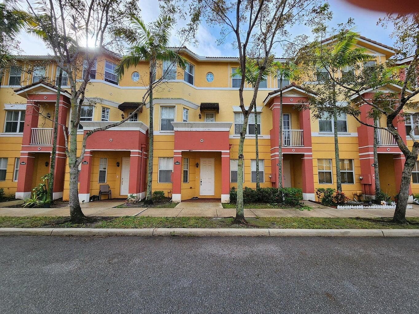 3904 Shoma Dr Royal Palm Beach, FL 33414 - Thumbnail 3