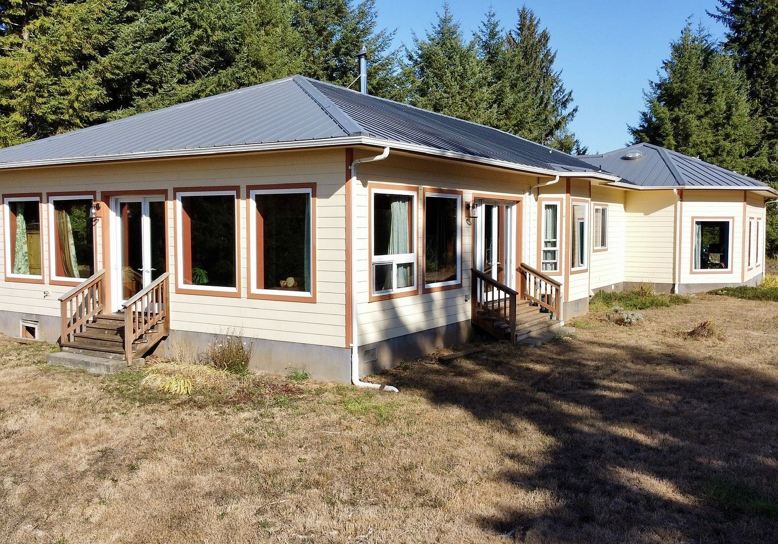 71267 Majestic Shores Rd North Bend, OR 97459 - Thumbnail 3