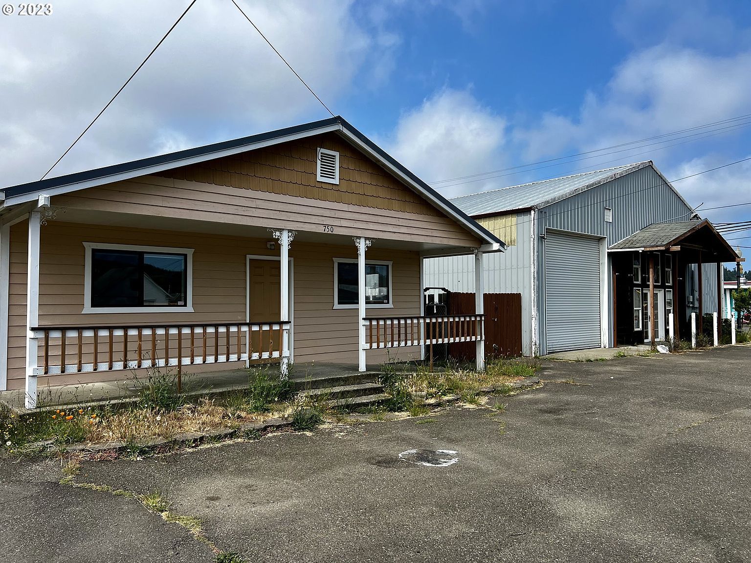 750 N Lake Rd Lakeside, OR 97449 - Thumbnail 3