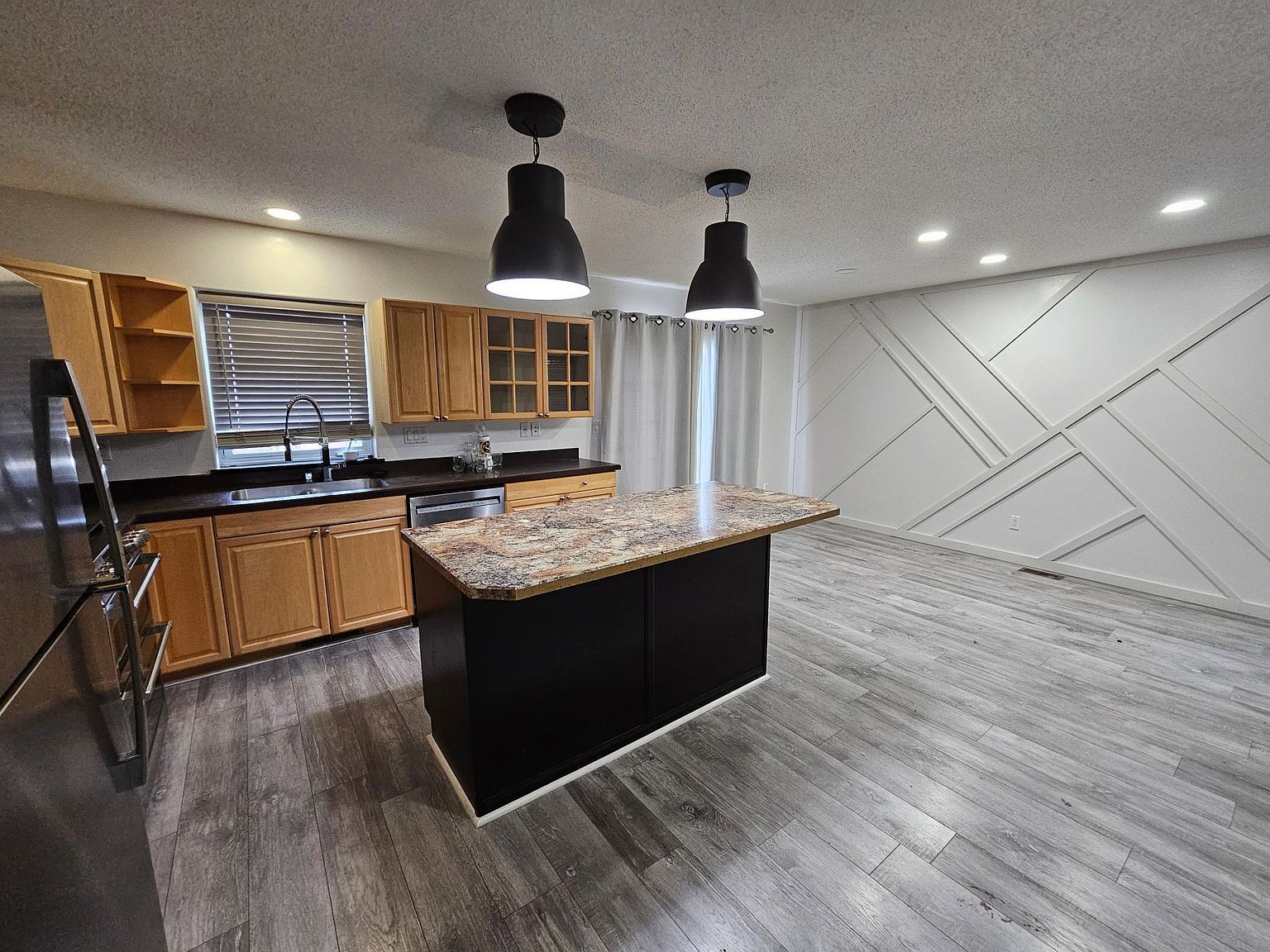 1842 52nd St S Fargo, ND 58103 - Thumbnail 3