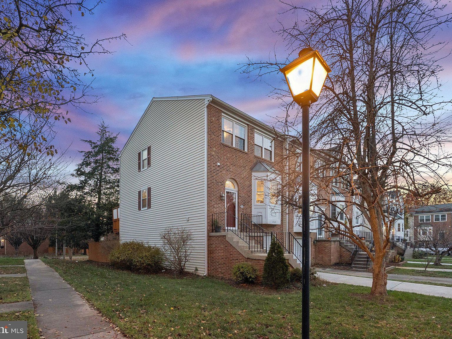 12325 Field Lark Ct Fairfax, VA 22033 - Thumbnail 3