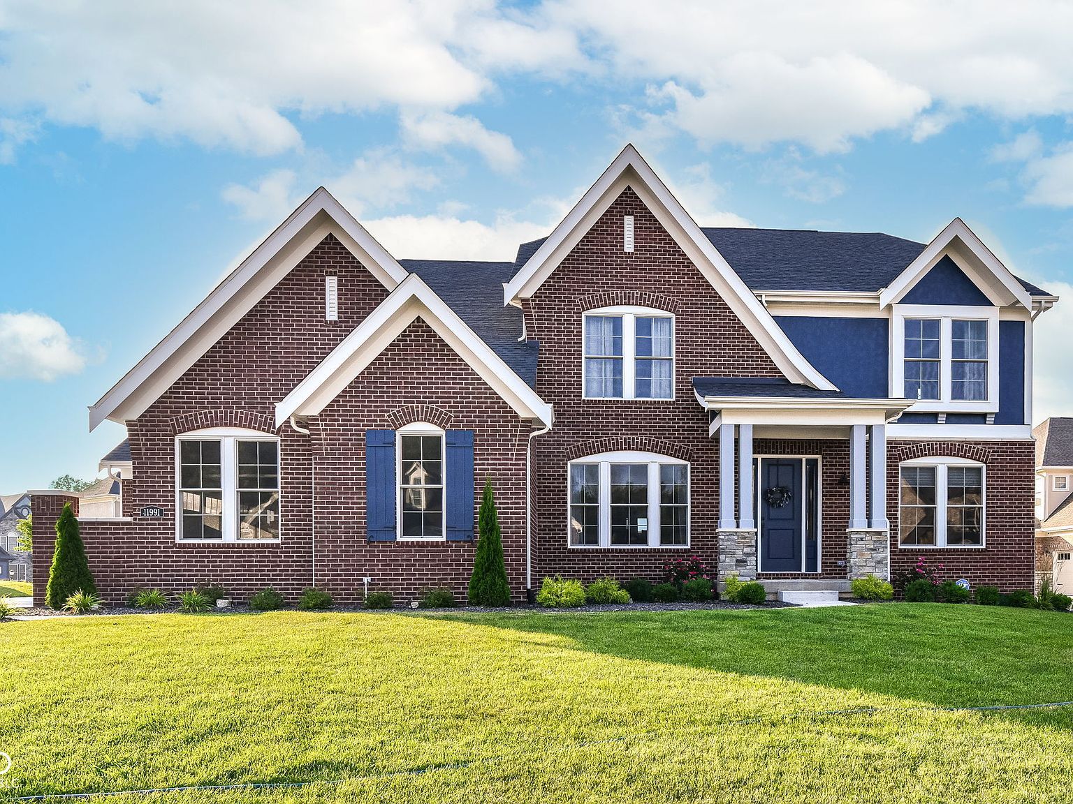 11991 Shady Knoll Dr Fishers, IN 46037 - Thumbnail 3