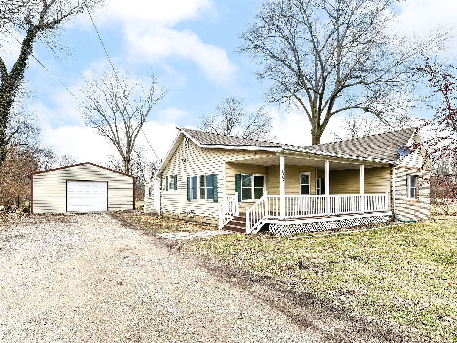 1010 W 23rd St Muncie, IN 47302 - Thumbnail 3