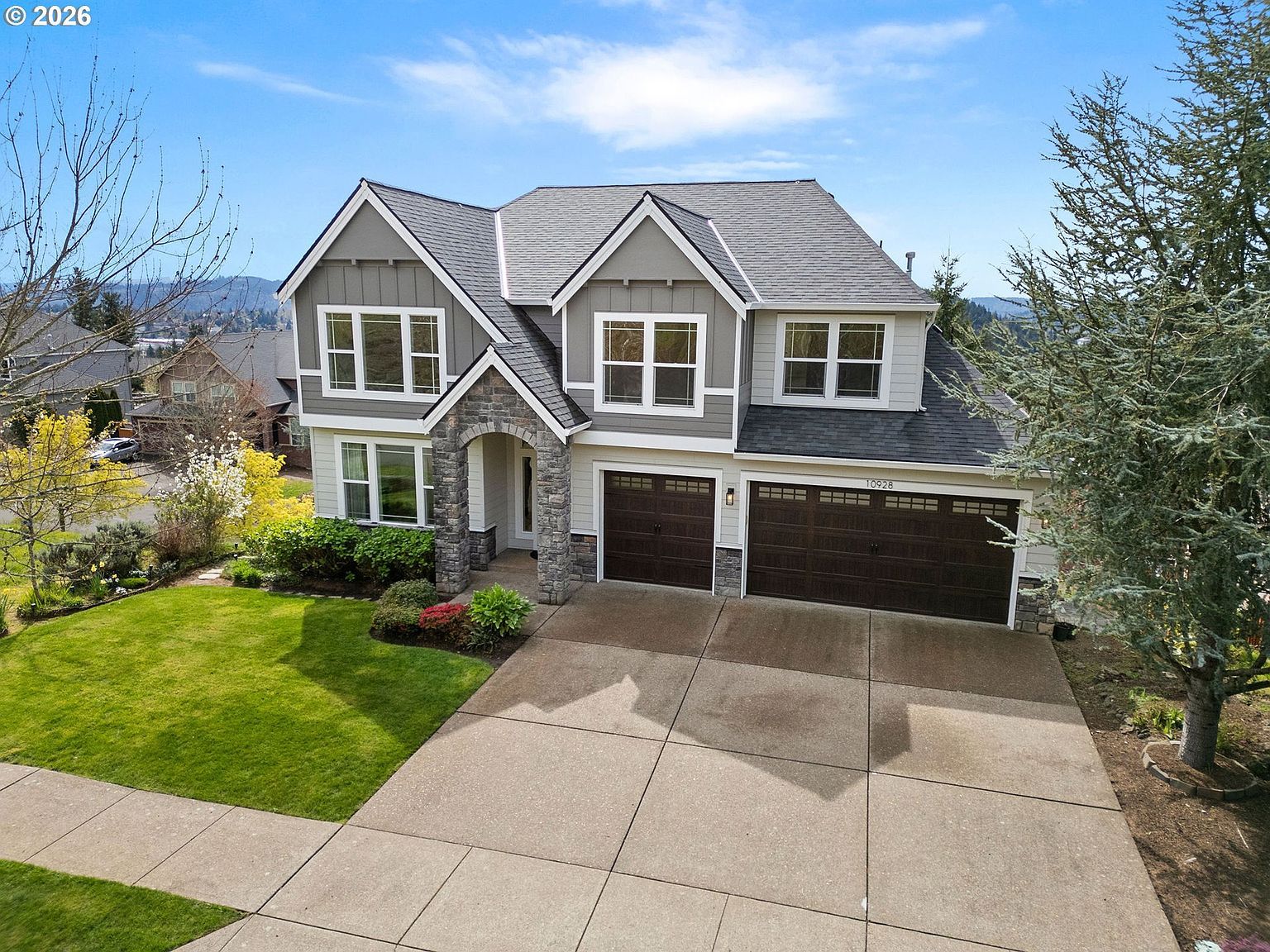 10928 SE Lenore St Happy Valley, OR 97086 - Thumbnail 3