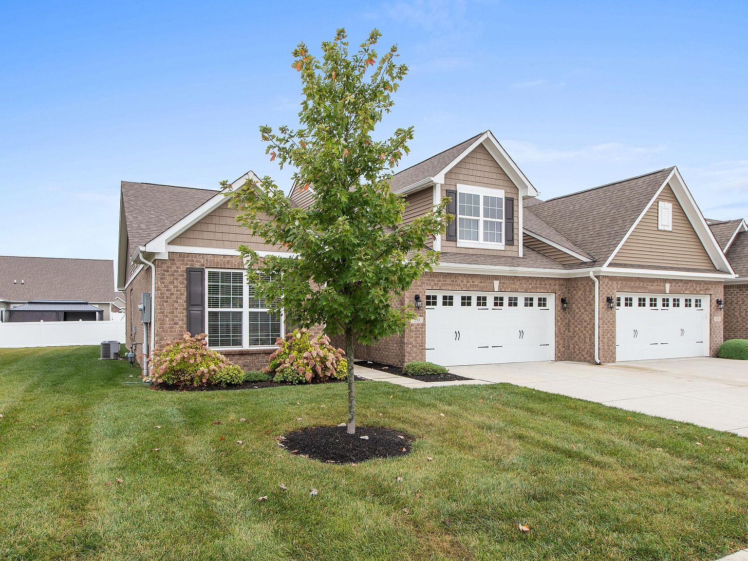 253 Darrough Dr Greenwood, IN 46143 - Thumbnail 3