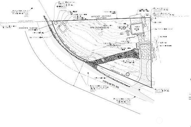 17600 SE Cougar Mountain Dr Issaquah, WA 98027 - Thumbnail 3