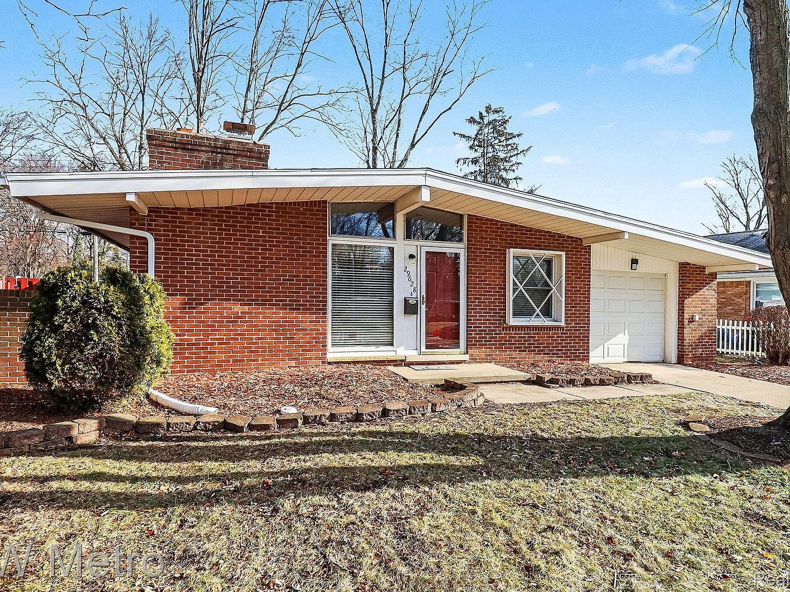 29628 Rock Creek Dr Southfield, MI 48076 - Thumbnail 3