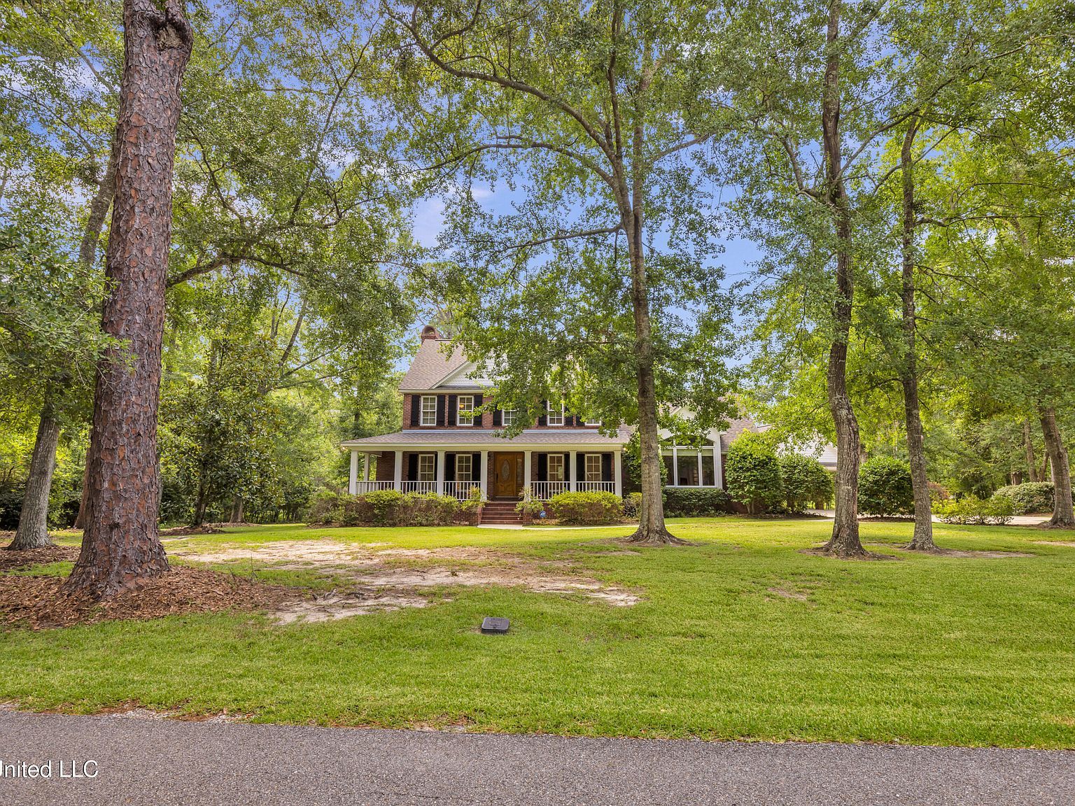 6022 Monticilla Cir Ocean Springs, MS 39564 - Thumbnail 3