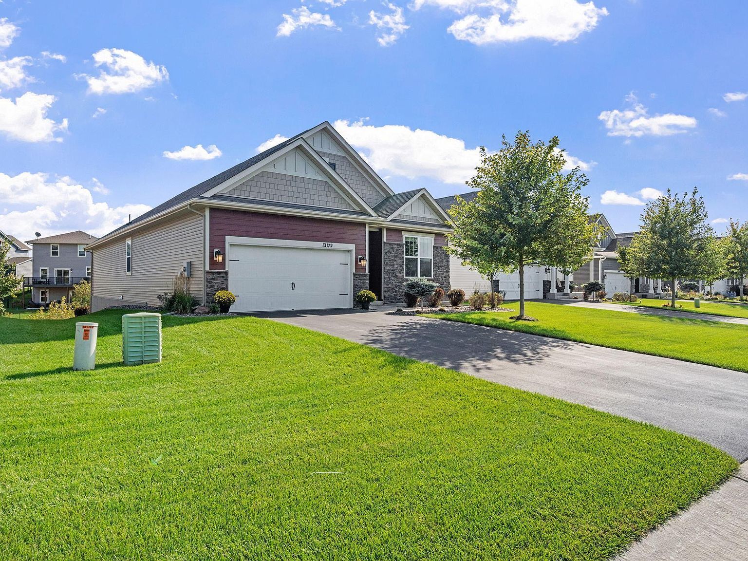 13172 Deerwood Ln N Dayton, MN 55327 - Thumbnail 3