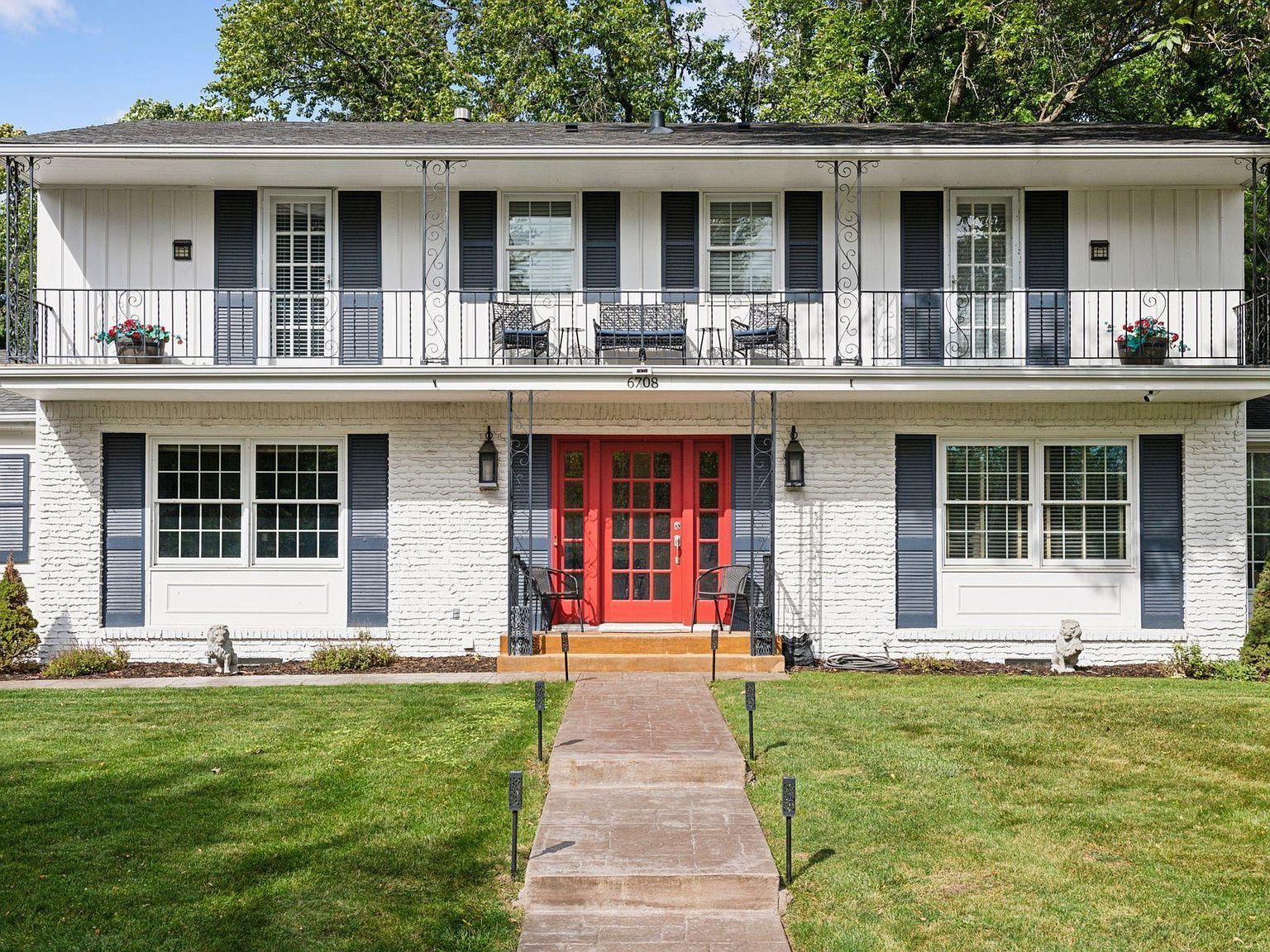 6708 Rosemary Ln Edina, MN 55439 - Thumbnail 3