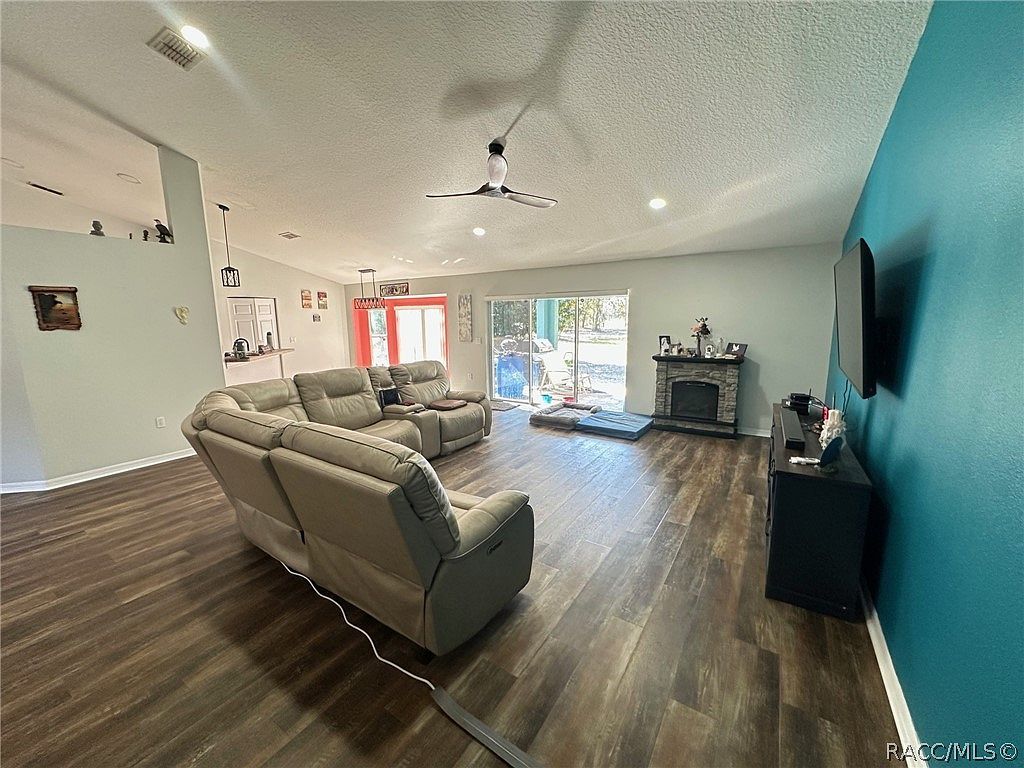 3090 SW Timberlake Rd Dunnellon, FL 34431 - Thumbnail 3