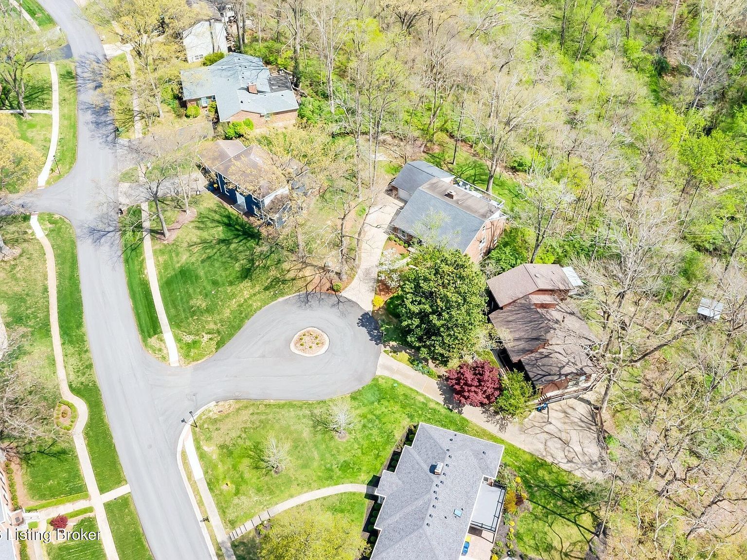 3601 Falls Bluff Ct Louisville, KY 40241 - Thumbnail 3