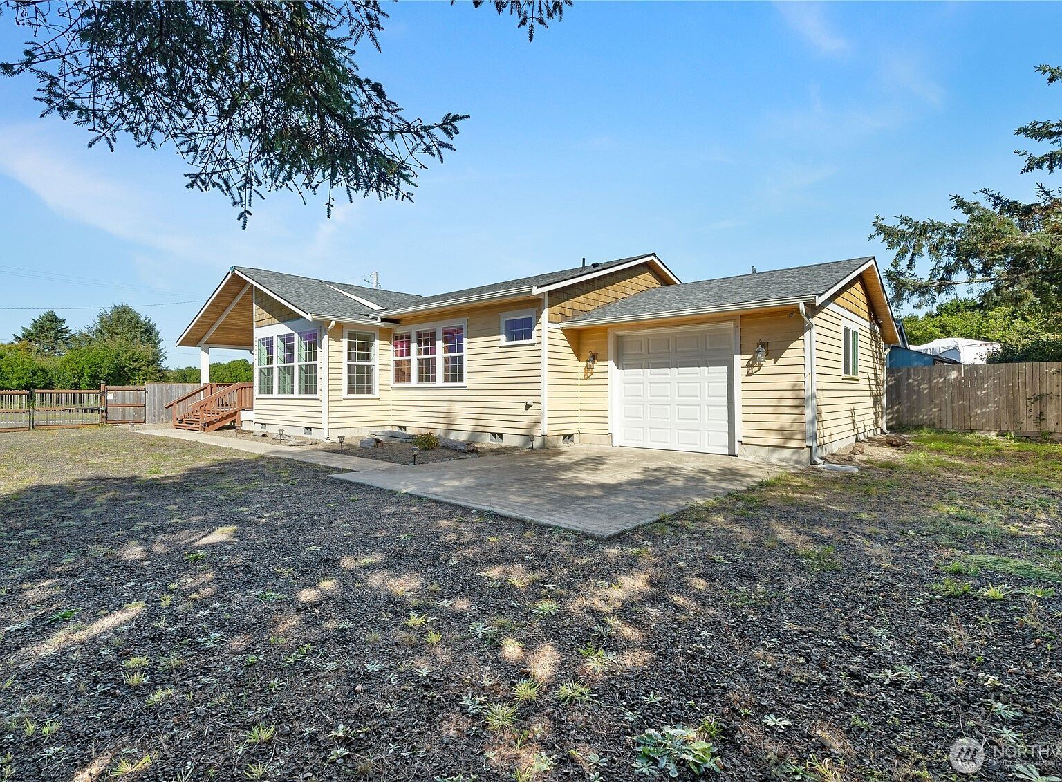 554 Ocean Shores Blvd NW Ocean Shores, WA 98569 - Thumbnail 3