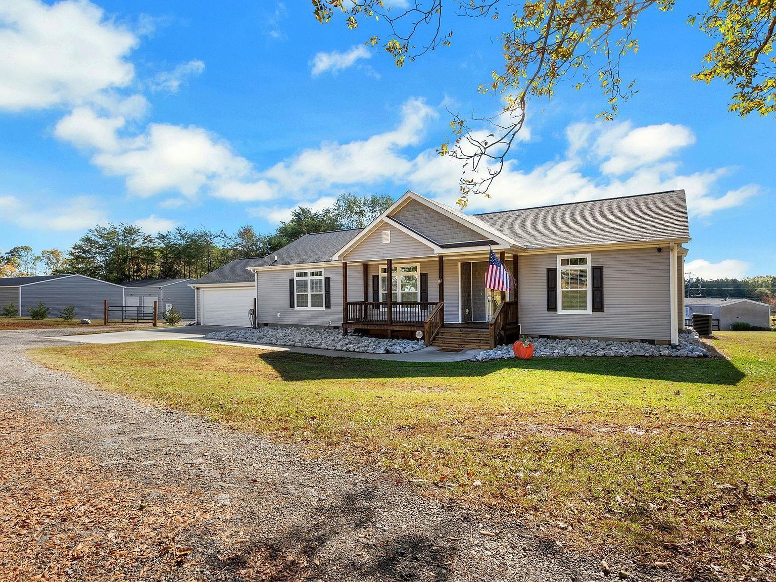 10 Ed Few Rd Taylors, SC 29687 - Thumbnail 3