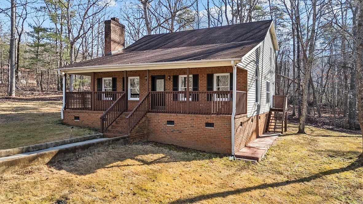 655 Ambler School Rd Pickens, SC 29671 - Thumbnail 3