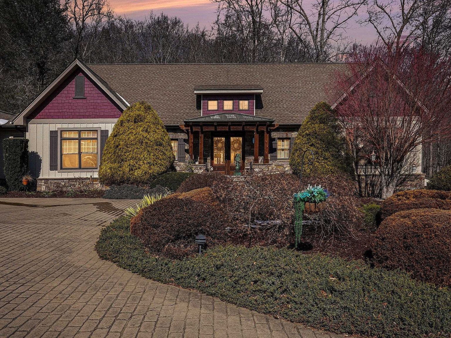 2554 Deep Gap Farm Rd Mill Spring, NC 28756 - Thumbnail 3