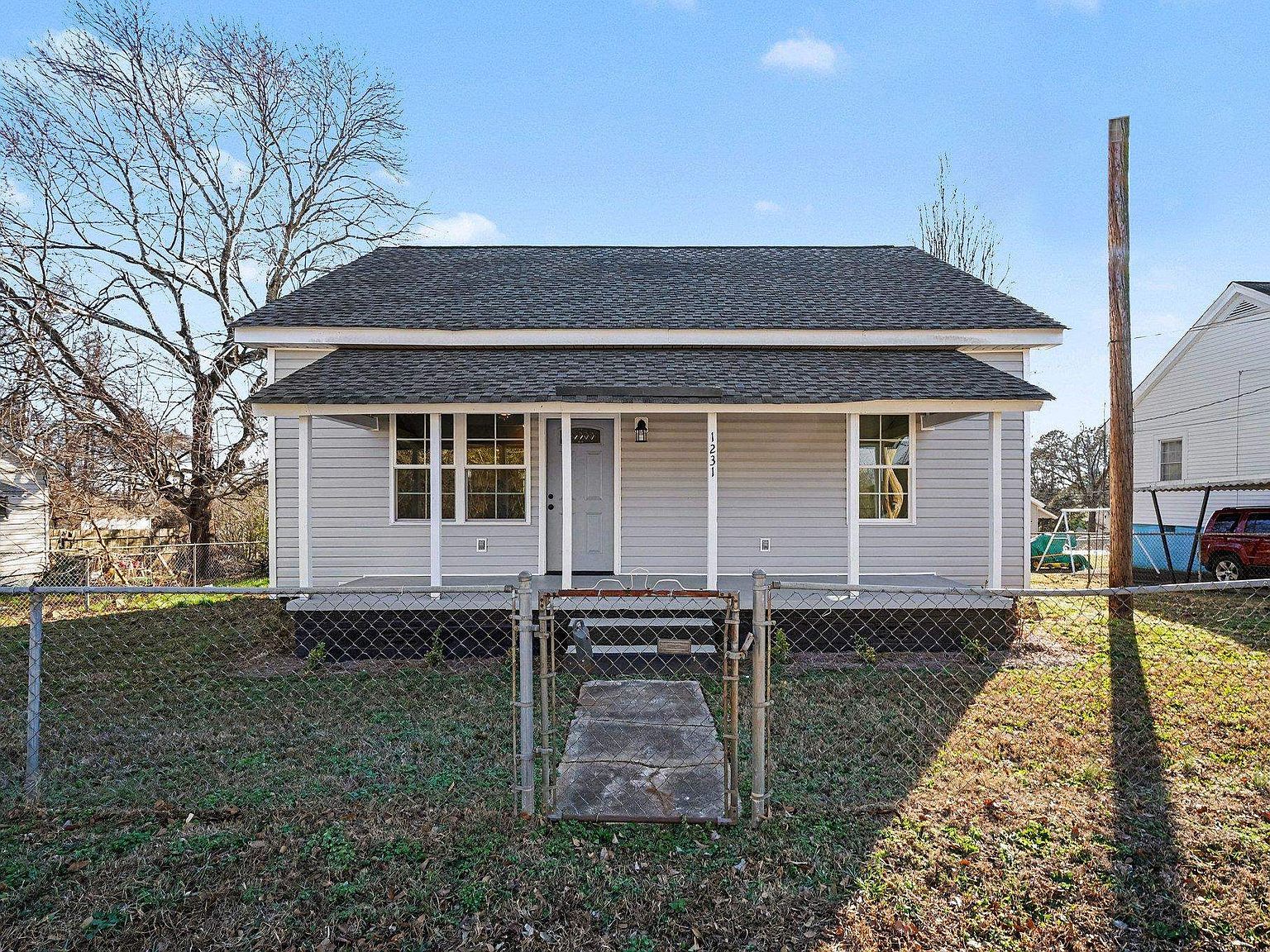 1231 Apalache St Greer, SC 29651 - Thumbnail 3