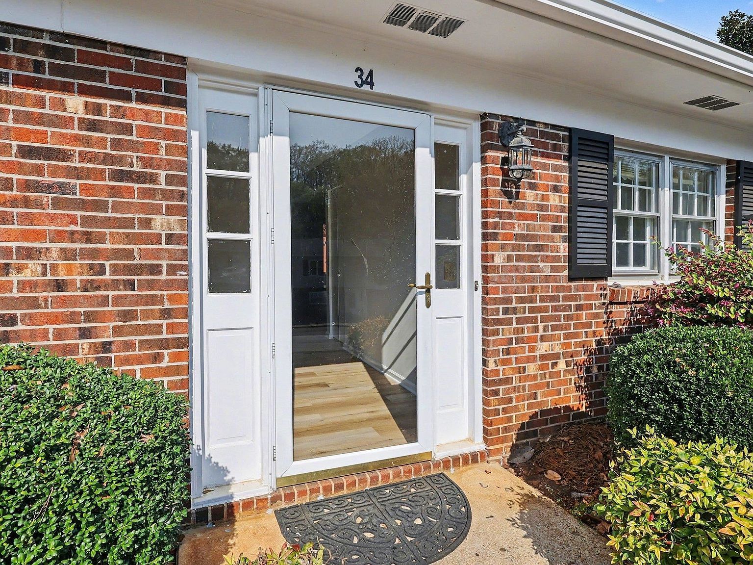 34 Summercreek Dr Spartanburg, SC 29307 - Thumbnail 3