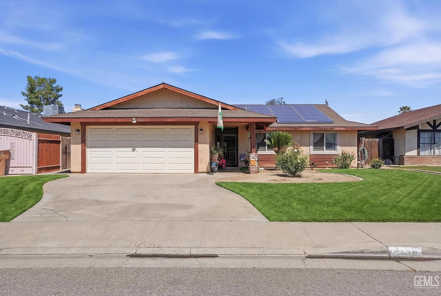 4416 Sugar Cane Ave Bakersfield, CA 93313 - Thumbnail 3