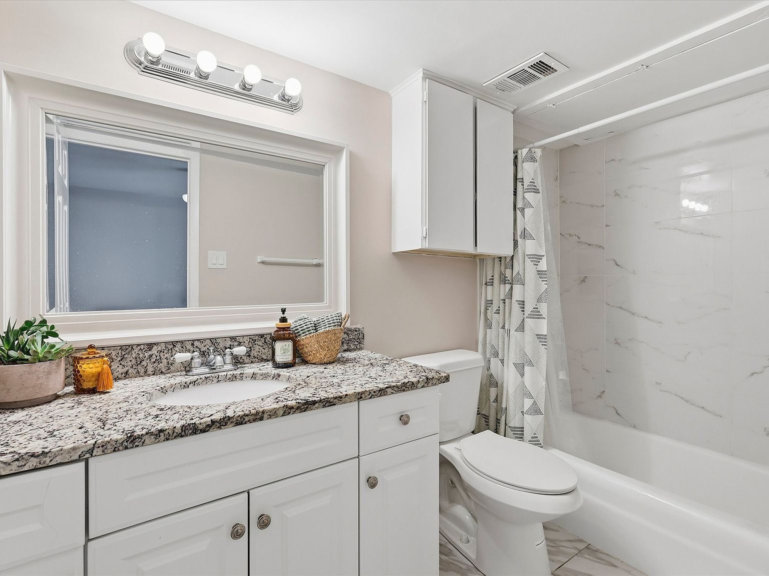 5930 Birchbrook Dr #217 Dallas, TX 75206 - Thumbnail 3