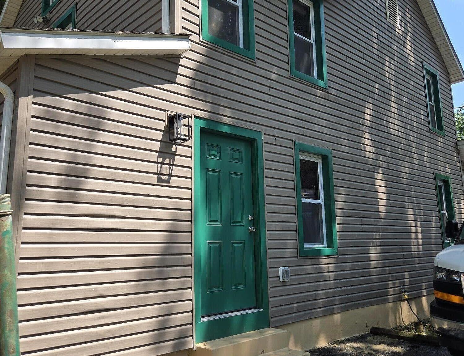 197 Meyers St East Stroudsburg, PA 18301 - Thumbnail 3