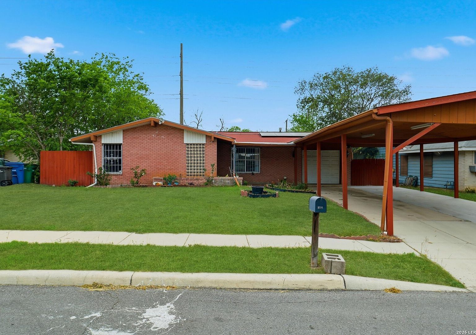 2211 Palomino Dr San Antonio, TX 78227 - Thumbnail 3