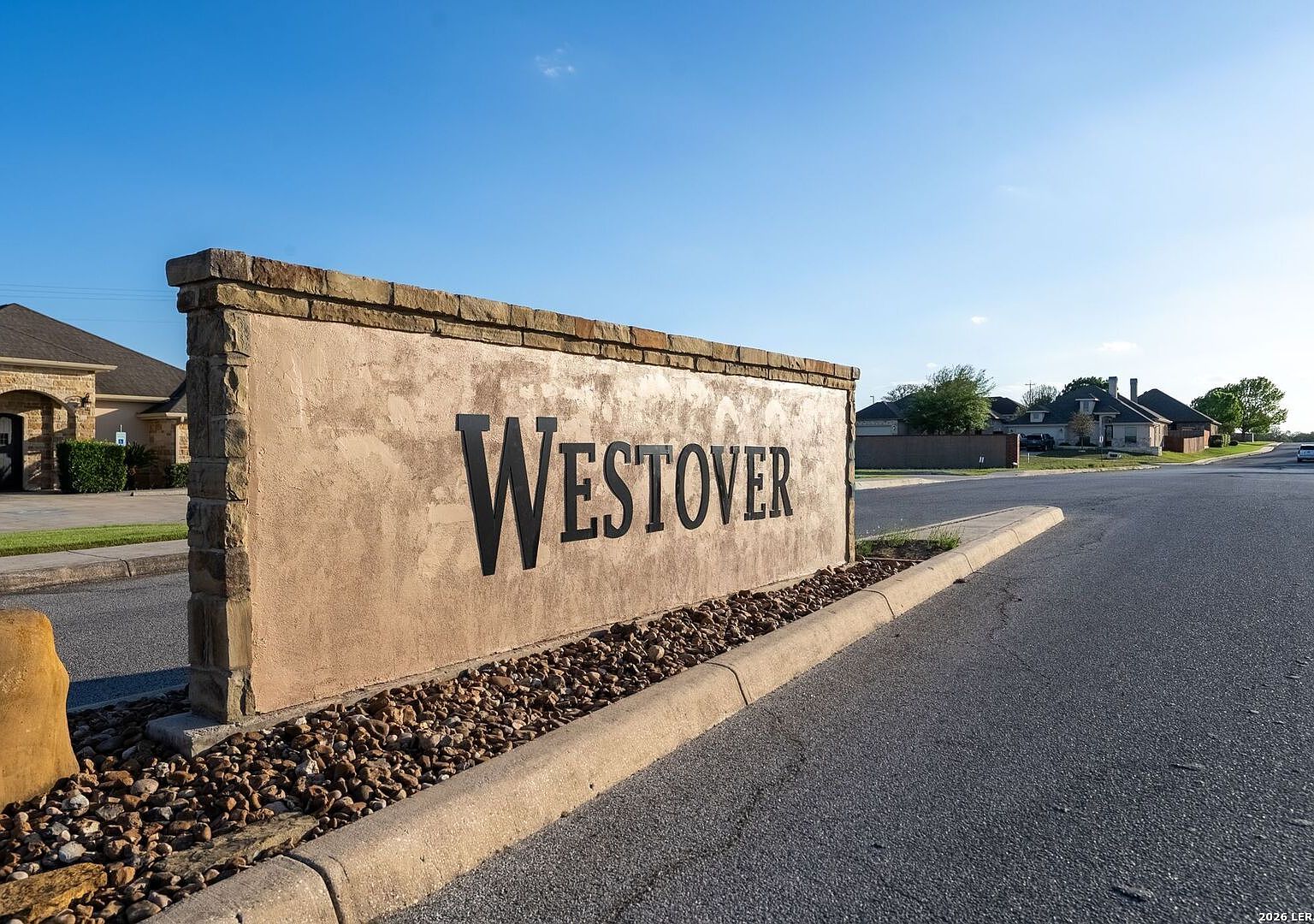 104 S Elise Dr La Vernia, TX 78121 - Thumbnail 3