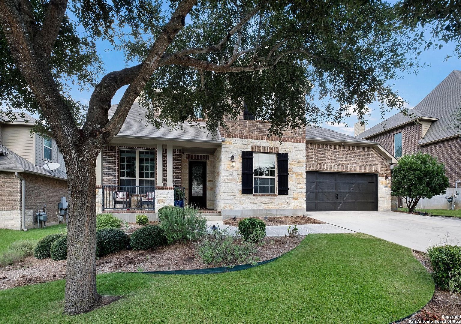 8923 Painted Oak San Antonio, TX 78255 - Thumbnail 3