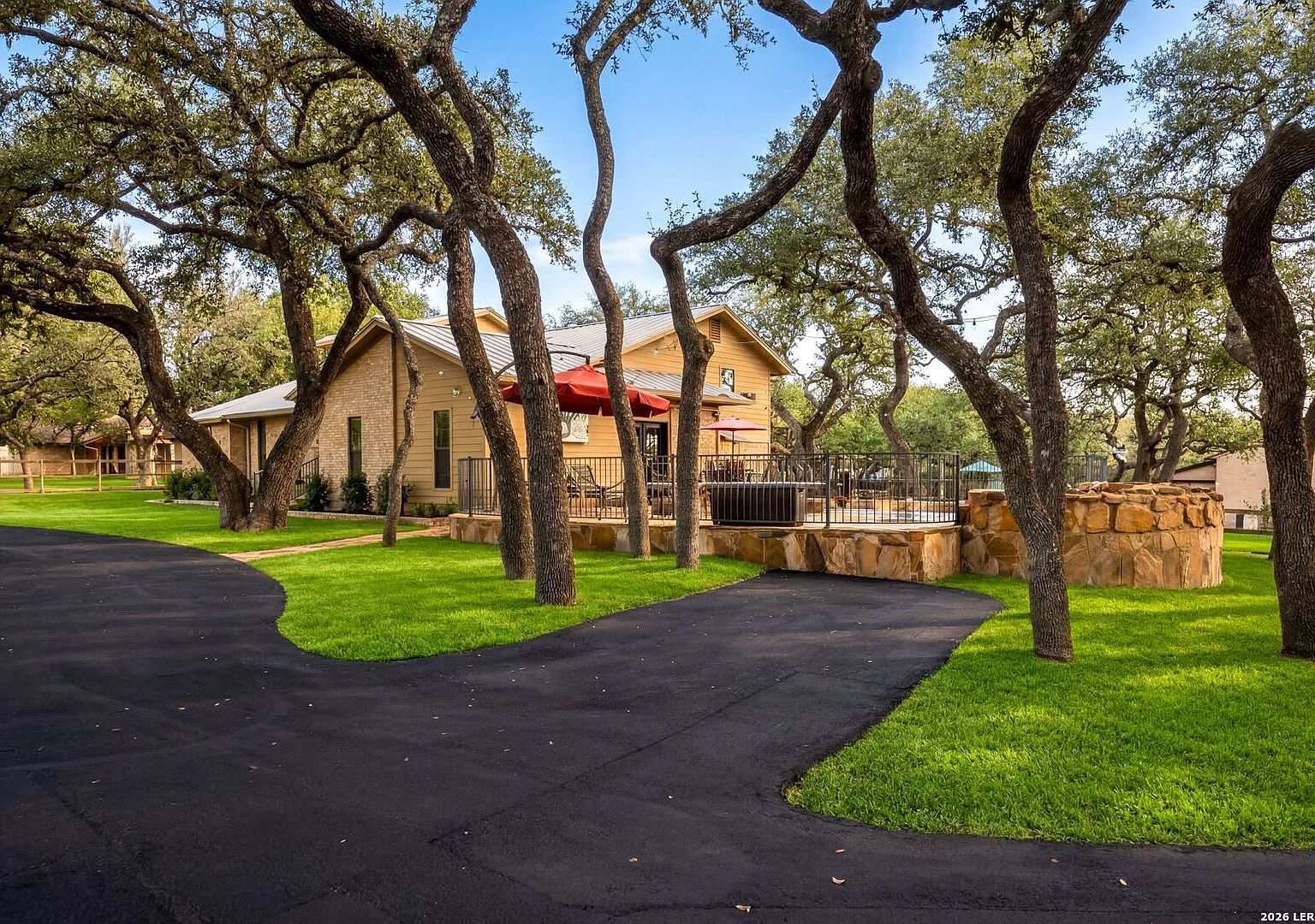 29274 Seabiscuit Dr Boerne, TX 78015 - Thumbnail 3