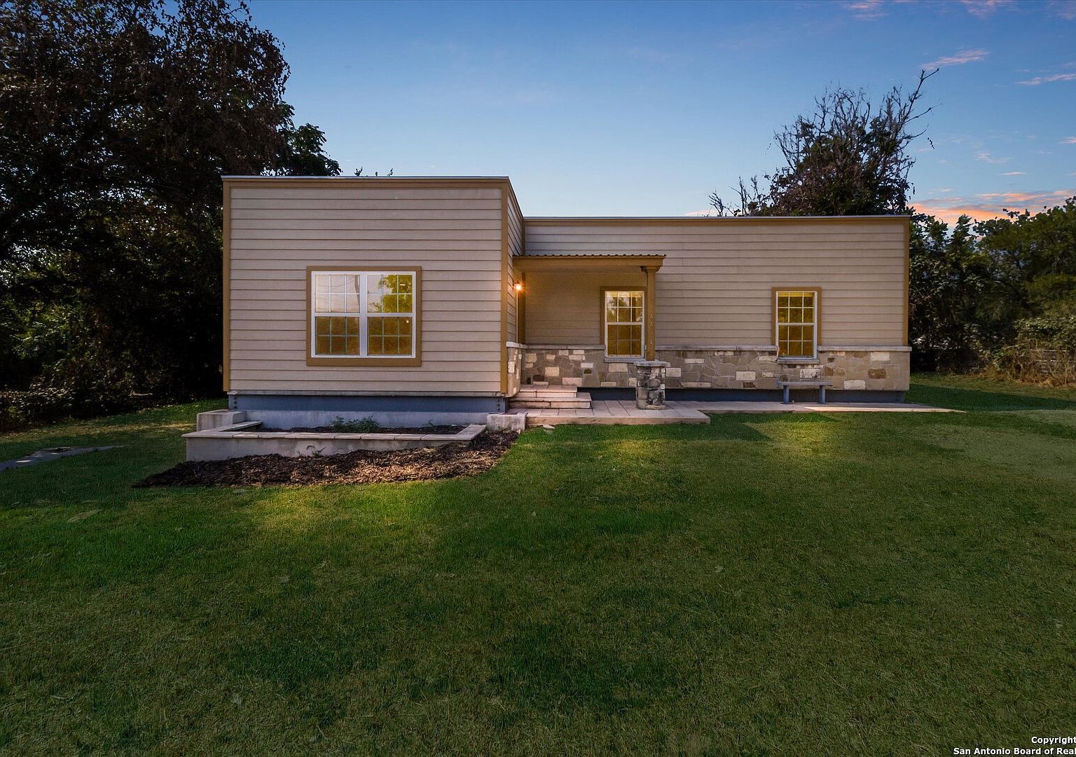 4434 Mountain Pass Von Ormy, TX 78073 - Thumbnail 3