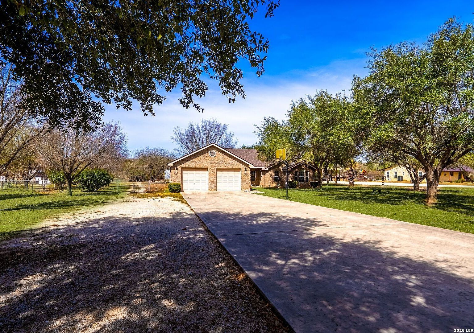 248 Hunters Dawn La Vernia, TX 78121 - Thumbnail 3