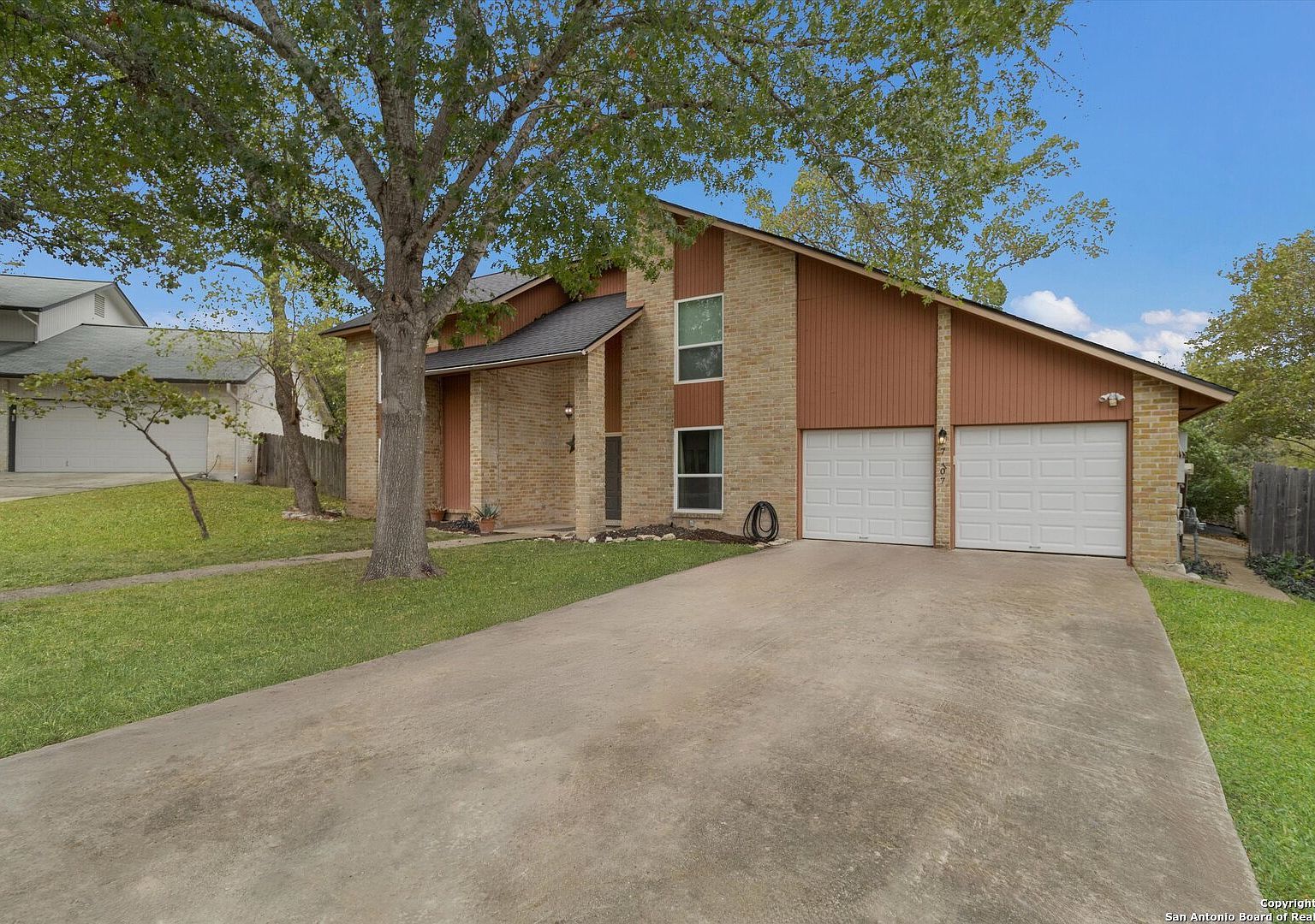 7107 Stirrup Cir San Antonio, TX 78240 - Thumbnail 3