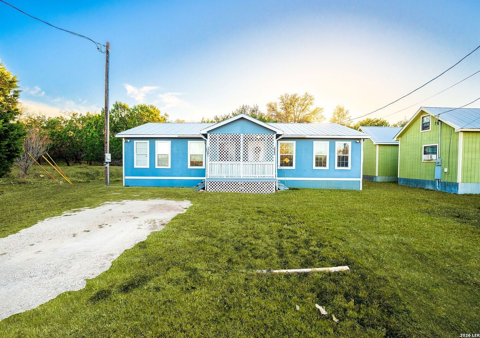 289 Chaparral Dr Bandera, TX 78003 - Thumbnail 3