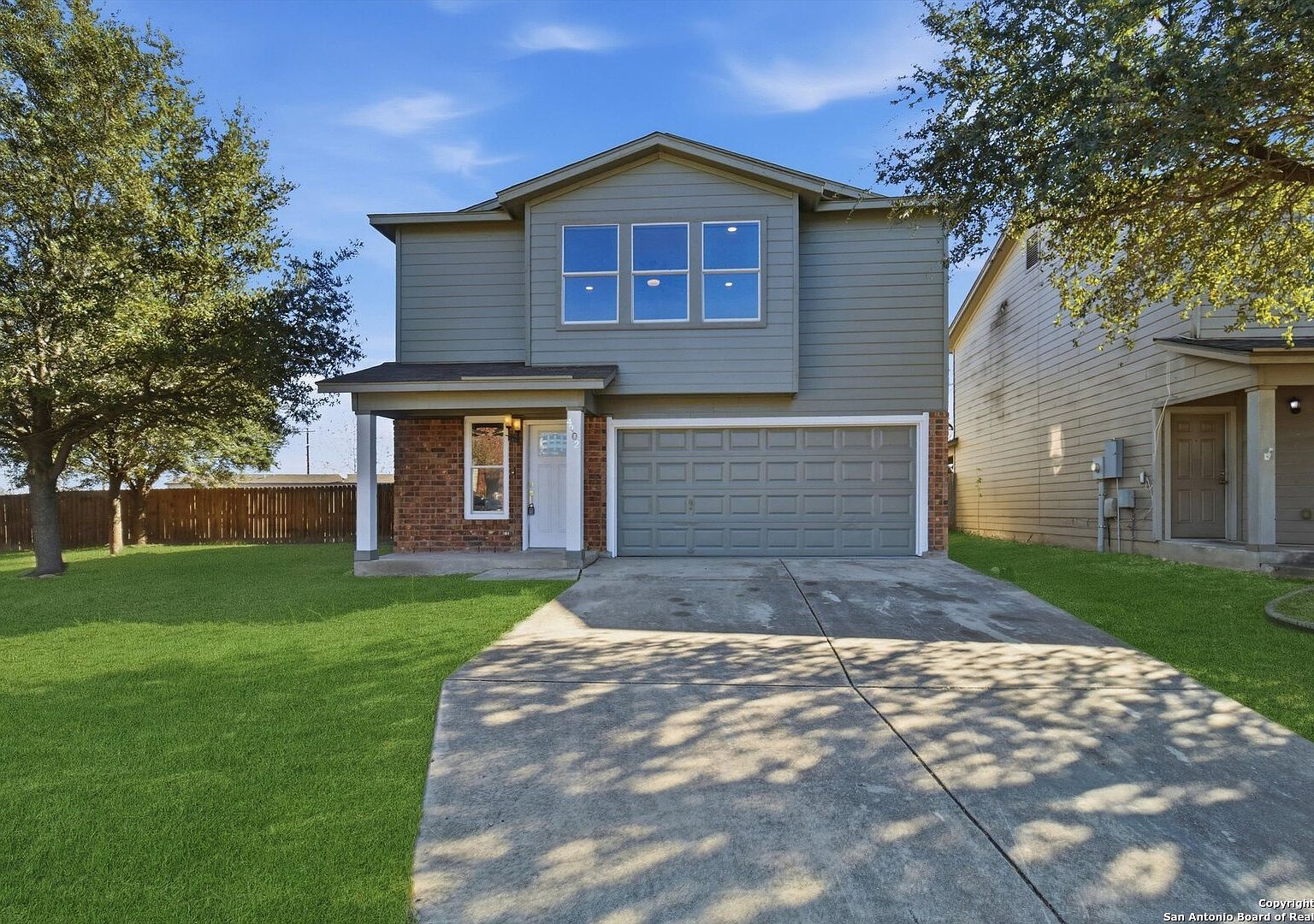 4202 Waldon Pond San Antonio, TX 78245 - Thumbnail 3